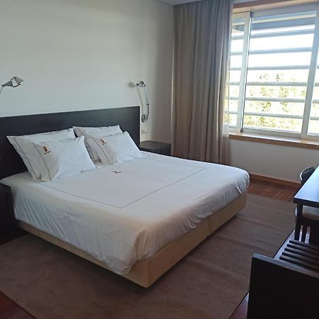 Hotel Vila Luena Vila Verde  Esterno foto